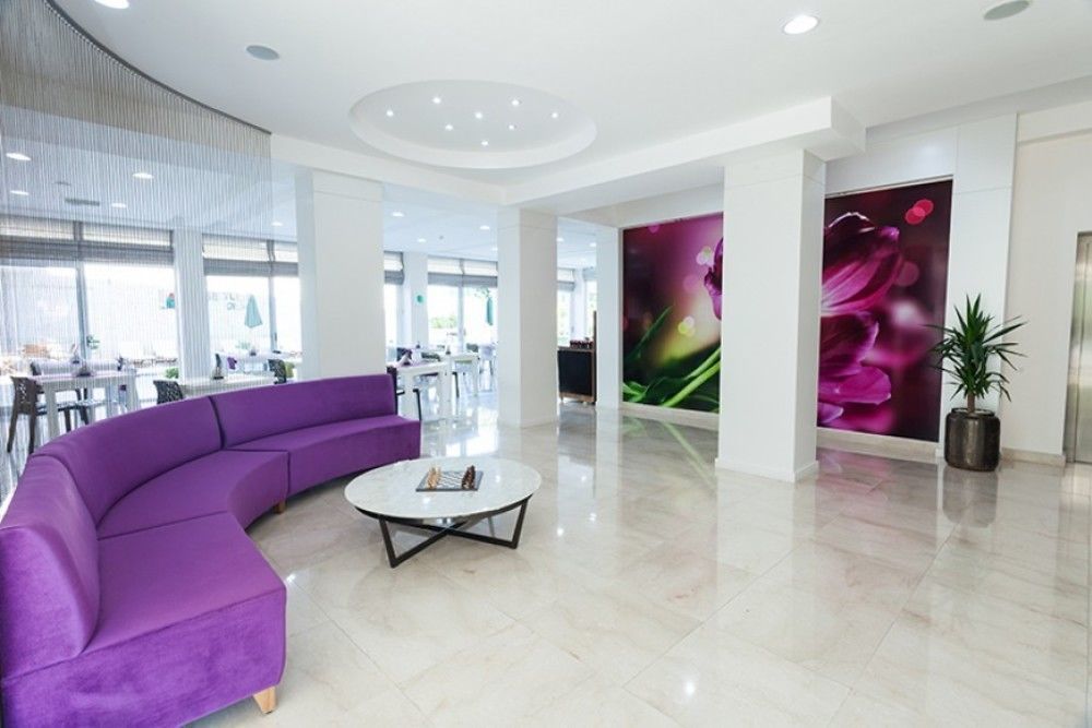Hotel Ege Tulip Çeşme Zewnętrze zdjęcie
