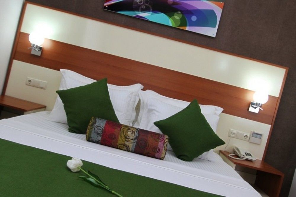 Hotel Ege Tulip Çeşme Zewnętrze zdjęcie